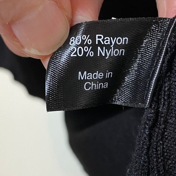 Lane Bryant V-Neck Knit Tank Black Gathered Flutter Sleeve Plus Size 14/16 - Picture 5 of 6